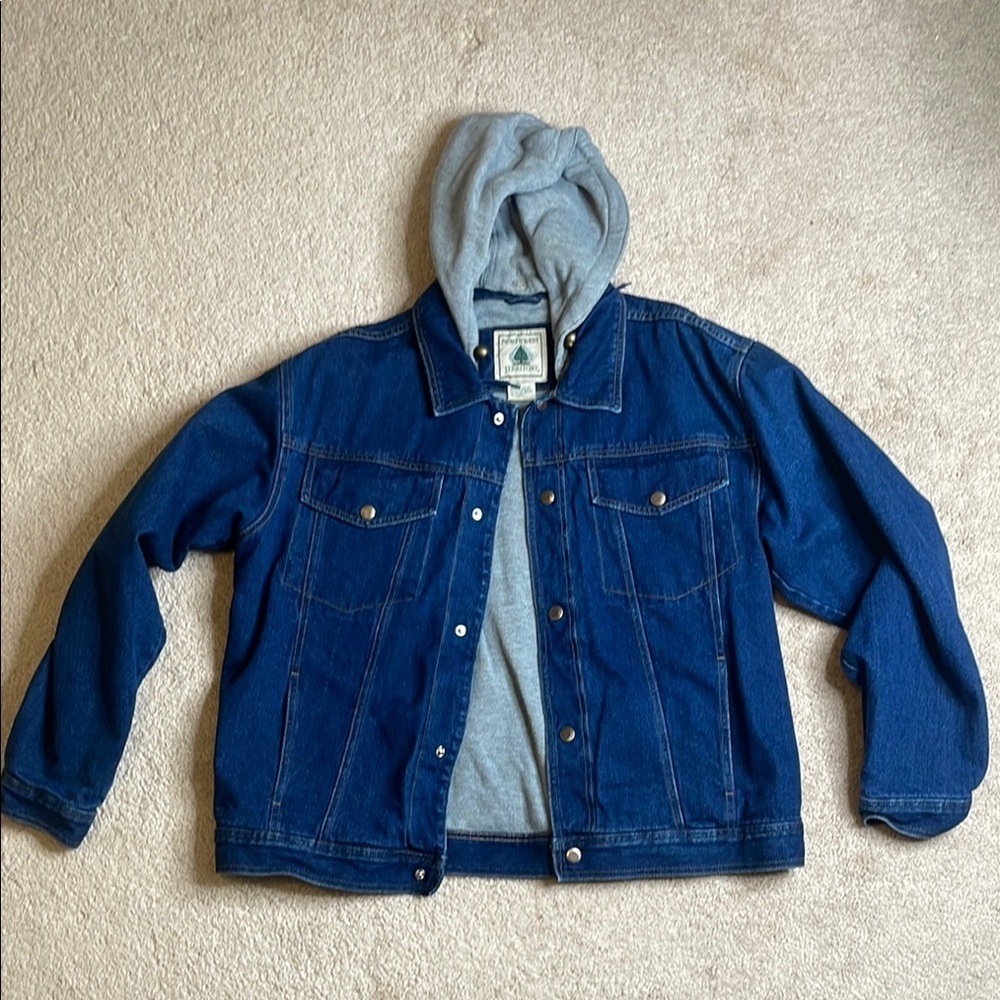 VINTAGE Northwest Territory Blue and Gray Lightweight Shirt Jacket